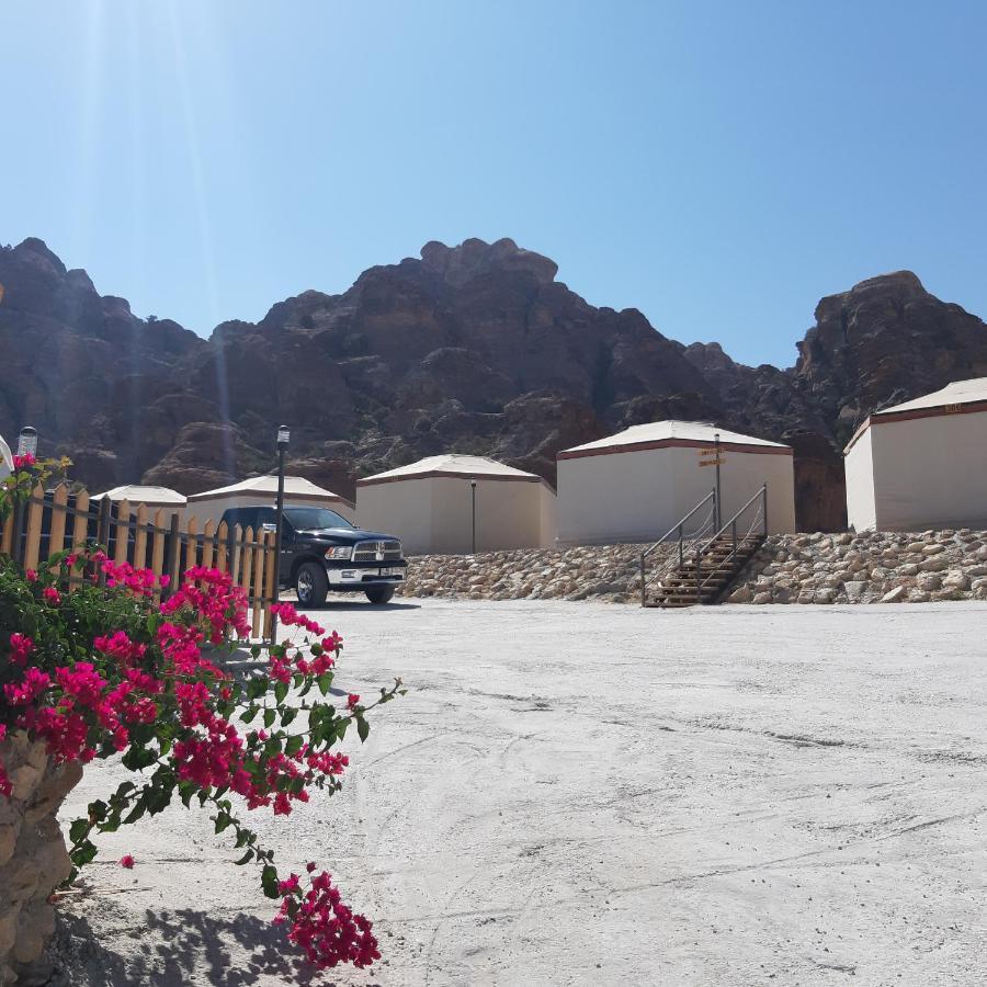 The Rock Camp Petra Hotel Vádi Músza Kültér fotó